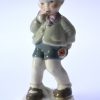 Stará porcelánová soška - chlapec s kytkou - DUX (lepeno)