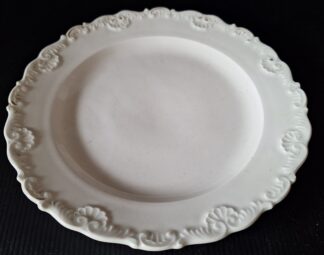 Porcelánový talíř  / 22 cm / zn. Míšeň