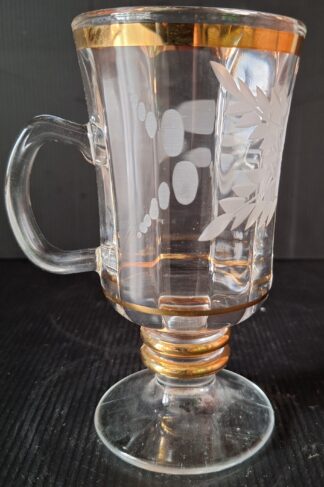 Hrnek na horké nápoje - Zlacený, broušený (V 14,5 cm x Ø 7,5 cm - bez ouška)