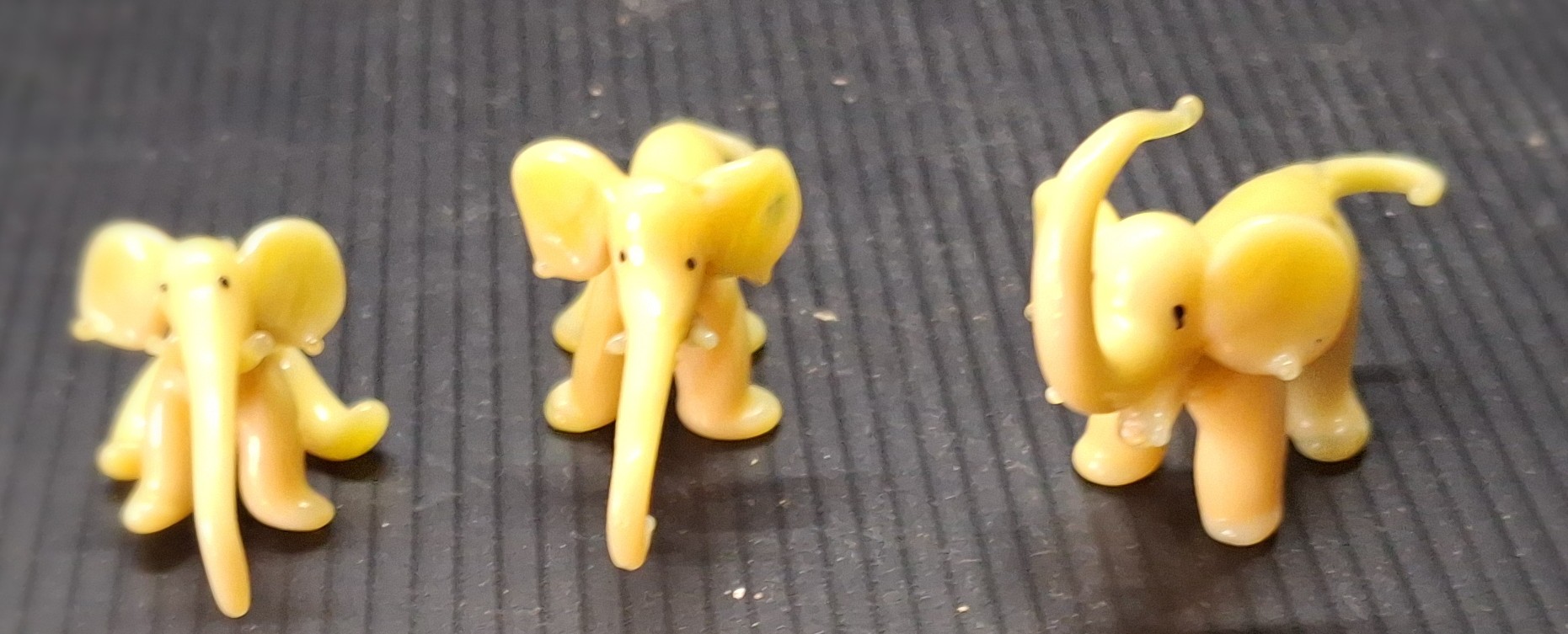 Skleněné figurky - Sloni - Brychta Jaroslav - Obrázek 2