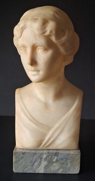 Busta - Žena - mramor - Rudolf Kaesbach (28cm x 12 cm)