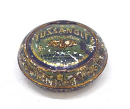 Plechová krabička - Tussangit (Praha Vinohrady)